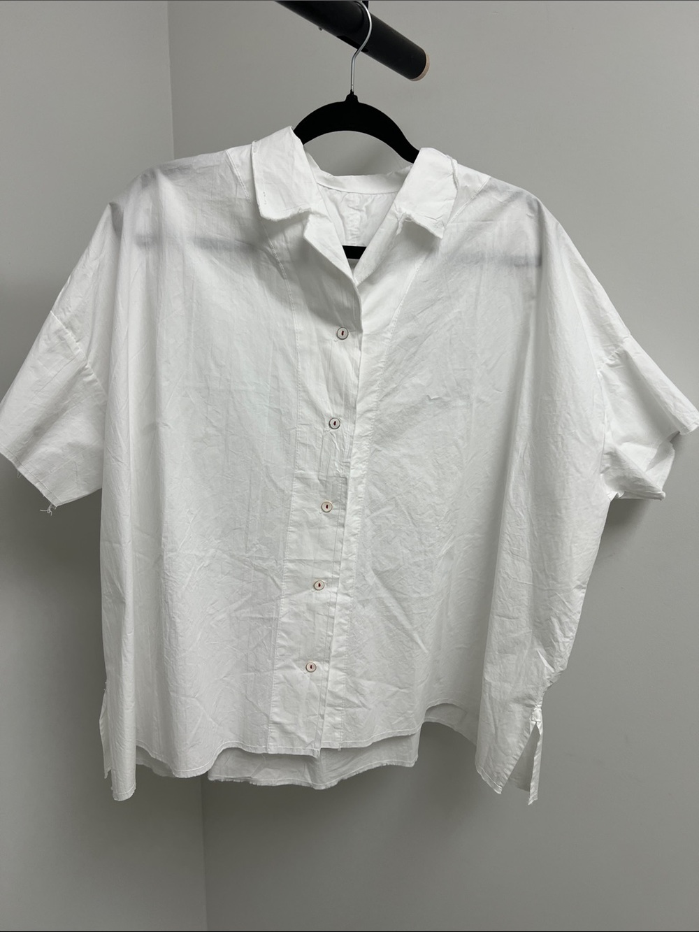 Relaxed White Short-Sleeve Button-Down Shirt